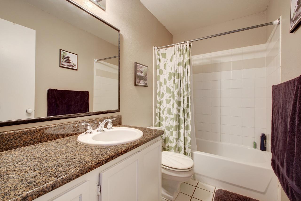 Austinstays 2 Bedroom Downtown Suite Exterior photo